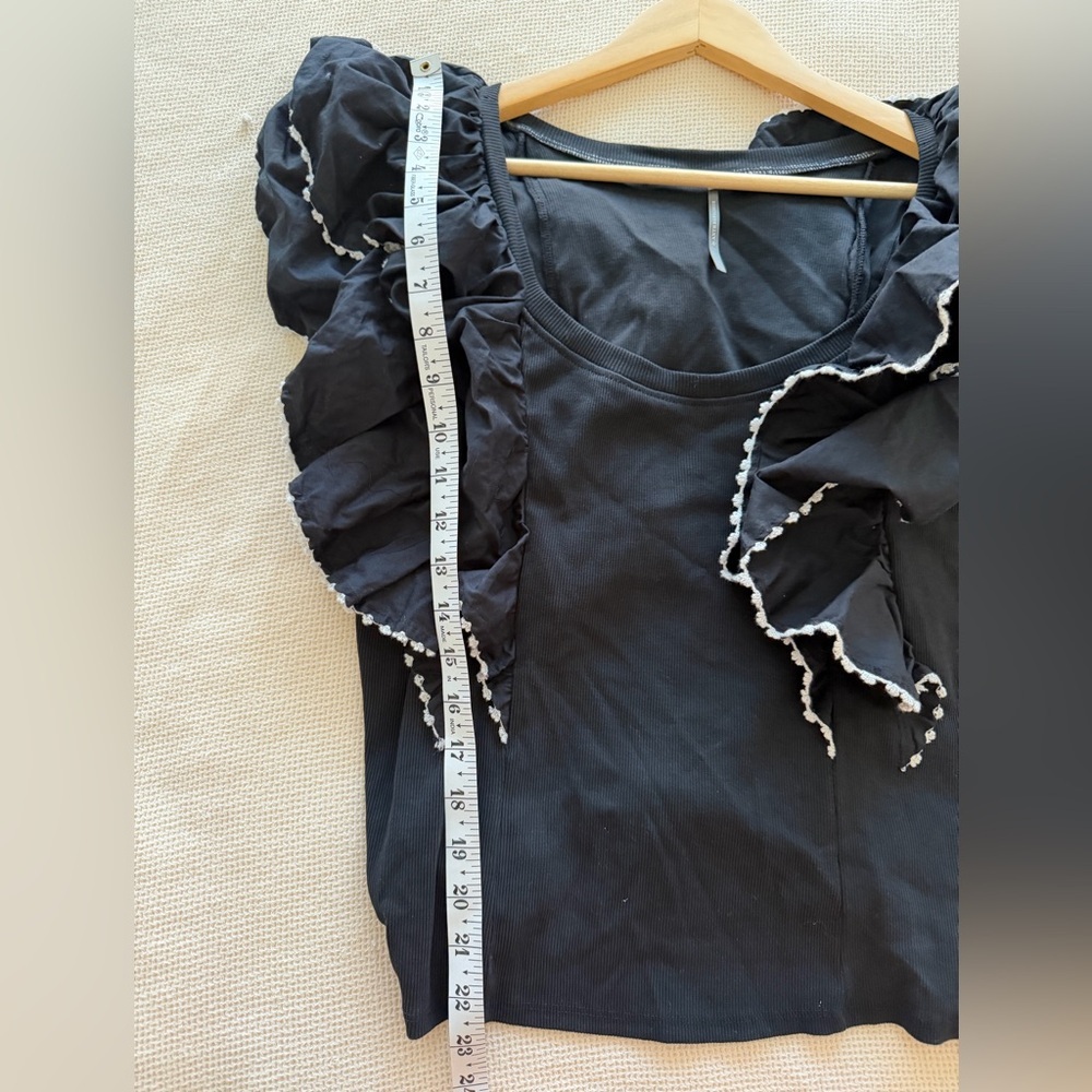Anthropologie Feminine Ruffled Oversized Top - Picture 13 of 14